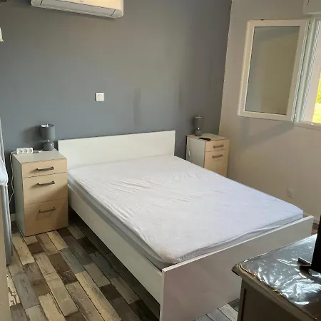 Mini Ovu Santu Dom wakacyjny Zonza